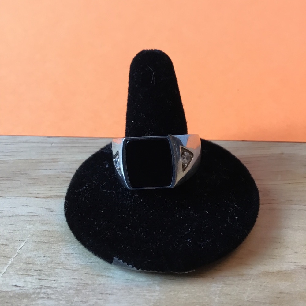 Vintage Avon Men's Ring Sterling 925 Black Onyx & Side Baguette Stones,size 10.5 - Picture 3 of 11